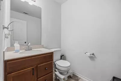 724 Bailey Park Drive, Jarrell, TX 76537 - Photo 8