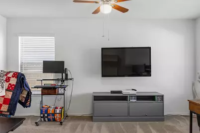 724 Bailey Park Drive, Jarrell, TX 76537 - Photo 6