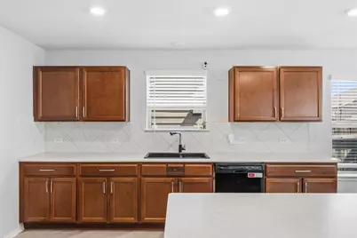 724 Bailey Park Drive, Jarrell, TX 76537 - Photo 20