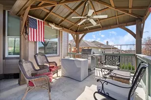 324 Bloomsbury Dr, Kyle, TX 78640 - Photo 22