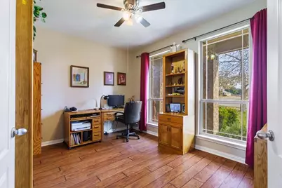 324 Bloomsbury Drive, Kyle, TX 78640 - Photo 2