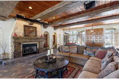311 Oleander Drive, Marble Falls, TX 78654 - Photo 8