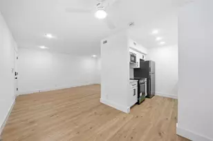 500 E Riverside Dr, Austin, TX 78704 - Photo 10