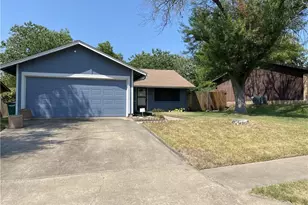 1303 Barrington Dr, Austin, TX 78753 - Photo 16