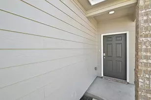 13305 Riversdale Rd, Del Valle, TX 78617 - Photo 4