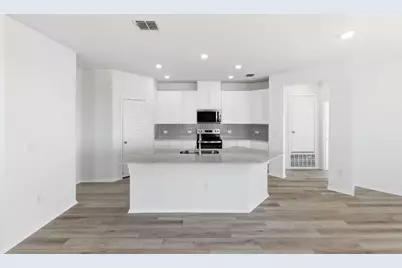 13305 Riversdale Road, Del Valle, TX 78617 - Photo 10