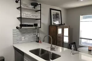 6409 Burns St, Austin, TX 78752 - Photo 2