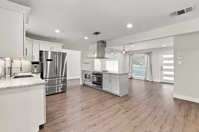 6706 Isabelle Drive, Austin, TX 78752 - Photo 12