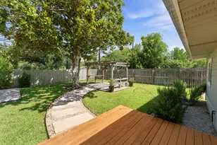 6706 Isabelle Dr, Austin, TX 78752 - Photo 26