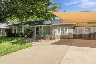 6706 Isabelle Dr, Austin, TX 78752 - Photo 4