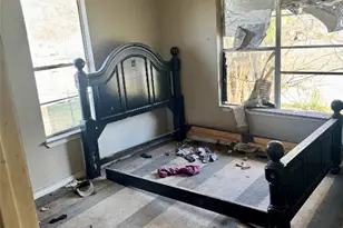 117 Charles St, Cuero, TX 77954 - Photo 12