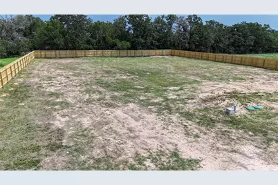 161 Azalea Court, Dale, TX 78616 - Photo 4