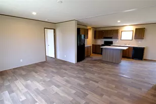 161 Azalea Ct, Dale, TX 78616 - Photo 8