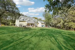 137 Trinity St, Cedar Creek, TX 78612 - Photo 34