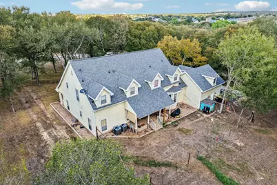 137 Trinity Street, Cedar Creek, TX 78612 - Photo 36