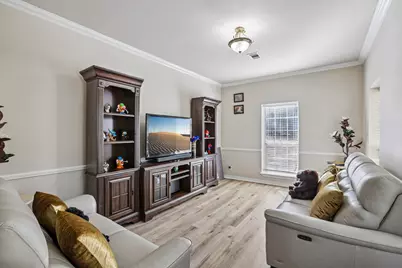 137 Trinity Street, Cedar Creek, TX 78612 - Photo 6