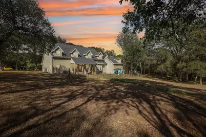 137 Trinity Street, Cedar Creek, TX 78612 - Photo 40