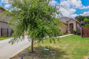 333 Blue Sage Dr, Leander, TX 78641 - Photo 8