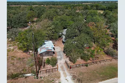 176 Lacy Drive, Elgin, TX 78621 - Photo 2
