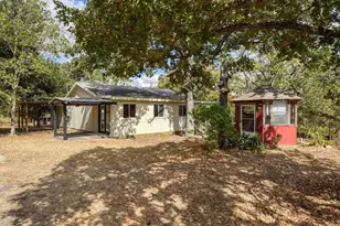 176 Lacy Dr, Elgin, TX 78621 - Photo 4