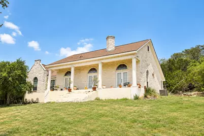 101 Harbour View, Lakehills, TX 78063 - Photo 2