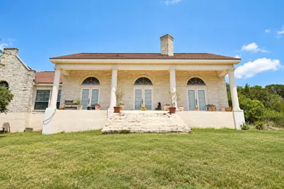 101 Harbour View, Lakehills, TX 78063 - Photo 1