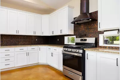 903 Panorama Pass, Horseshoe Bay, TX 78657 - Photo 12