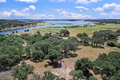 539 Clay Ridge, Canyon Lake, TX 78133 - Photo 4
