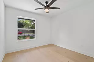 1520 Villanova Dr, Austin, TX 78757 - Photo 22