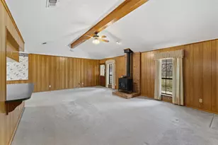 1196 Sherrill Ln, Lexington, TX 78947 - Photo 10