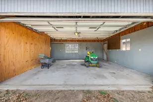 1196 Sherrill Ln, Lexington, TX 78947 - Photo 24