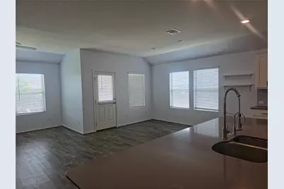 746 Carol Drive, Hutto, TX 78634 - Photo 10