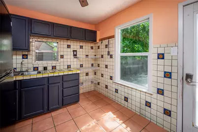719 Springdale Road, Austin, TX 78702 - Photo 14
