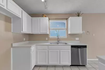 12717 Modena Trail, Austin, TX 78729 - Photo 16