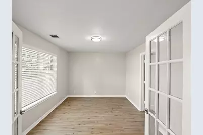 8001 Brienne Drive, Round Rock, TX 78681 - Photo 4