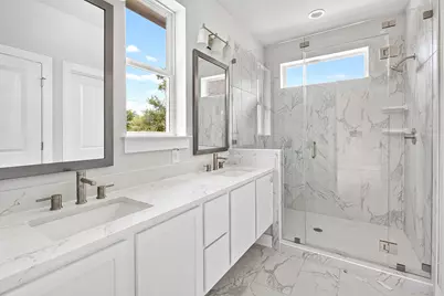 5001 Pecan Springs Road #31, Austin, TX 78723 - Photo 4