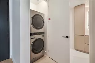 610 Davis St, Austin, TX 78701 - Photo 14