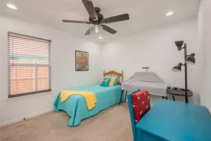 614 W 3rd St, McGregor, TX 76657 - Photo 18