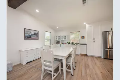 614 W 3rd Street, McGregor, TX 76657 - Photo 8