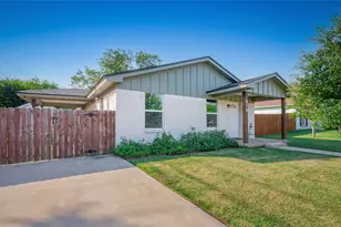 614 W 3rd St, McGregor, TX 76657 - Photo 4