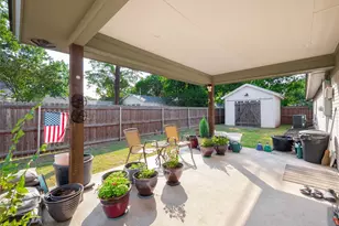 614 W 3rd St, McGregor, TX 76657 - Photo 22