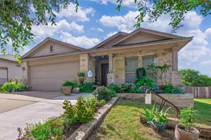 427 Buckingham Dr, Kyle, TX 78640 - Photo 2