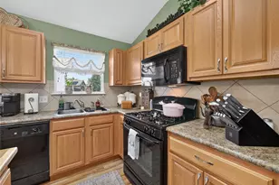 427 Buckingham Dr, Kyle, TX 78640 - Photo 8