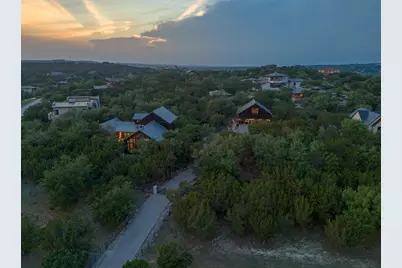 19604 Flying J Boulevard, Spicewood, TX 78669 - Photo 40