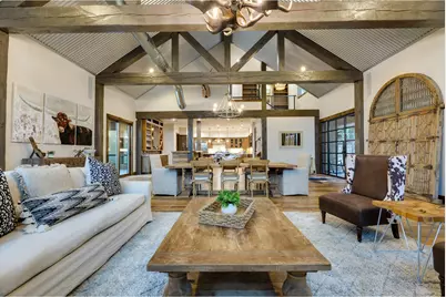 19604 Flying J Boulevard, Spicewood, TX 78669 - Photo 4