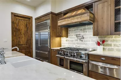 19604 Flying J Boulevard, Spicewood, TX 78669 - Photo 14