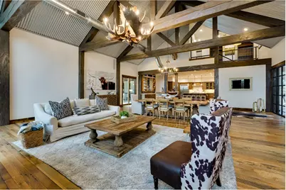 19604 Flying J Boulevard, Spicewood, TX 78669 - Photo 12