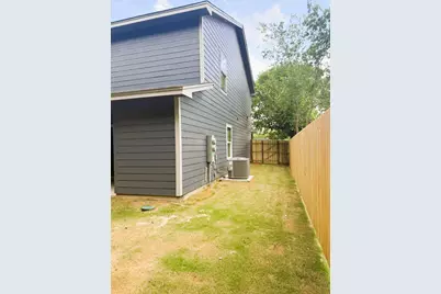 240 W Elm Street, Nolanville, TX 76559 - Photo 2