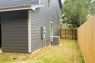 240 W Elm St, Nolanville, TX 76559 - Photo 2