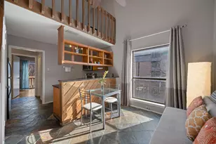 2210 Pearl St, Austin, TX 78705 - Photo 2
